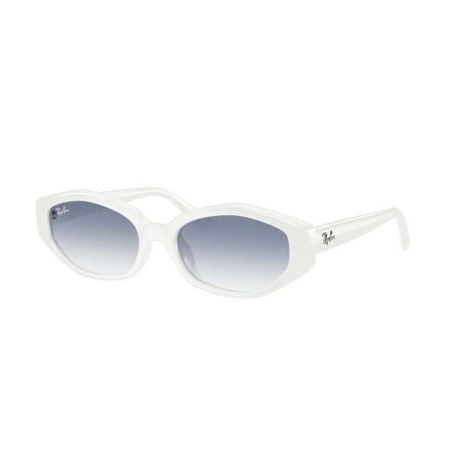 Ray-Ban  White Clear Gradient Light Blue (56) 0RB4473D