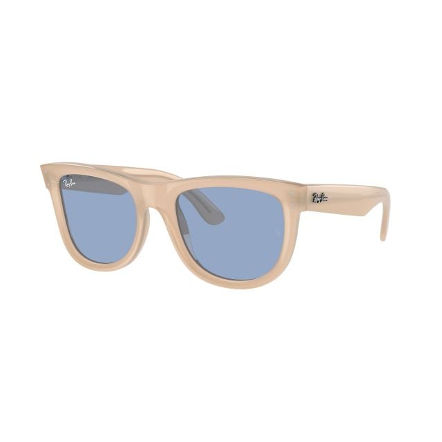 Ray-Ban Wayfarer Reverse Opal Beige/Honey Light Blue (50) 0RBR0502S