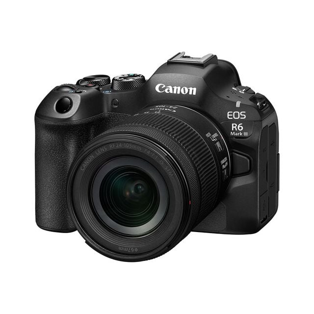 Canon EOS R6 Mark III con lente 24-105 mm STM
