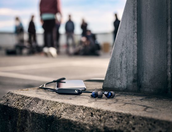 Sennheiser CS 6.00 BT en piedra Audifono Bluetooth Sennheiser CX 6.00BT reposo